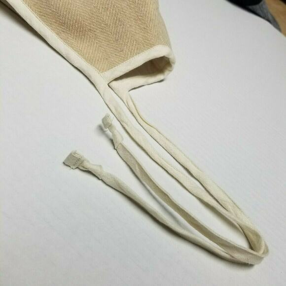 Briar Pom Bonnet 18-24m - Picture 7 of 9